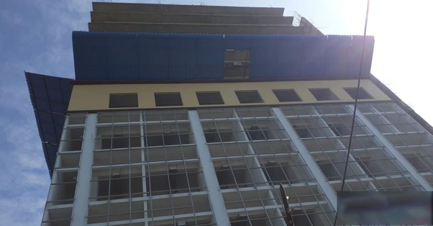  Bedrooms Commercial Properties for Sale