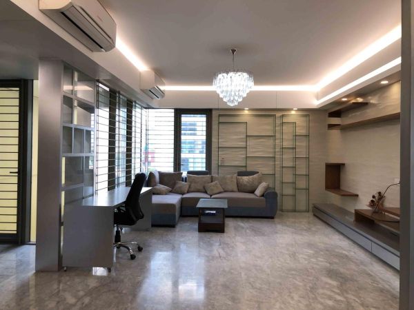 4 Bedrooms Residential Properties for Rent
