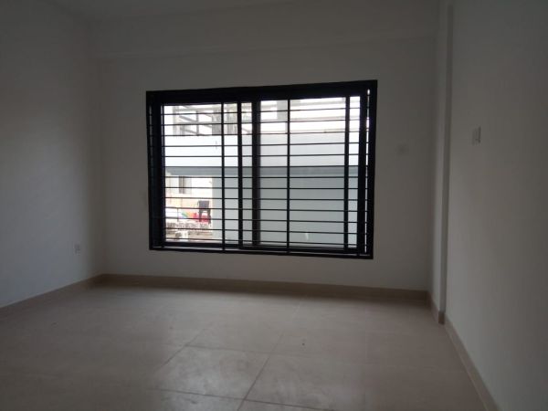 4 Bedrooms Residential Properties for Sale