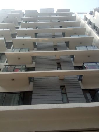 3 Bedrooms Residential Properties for Rent