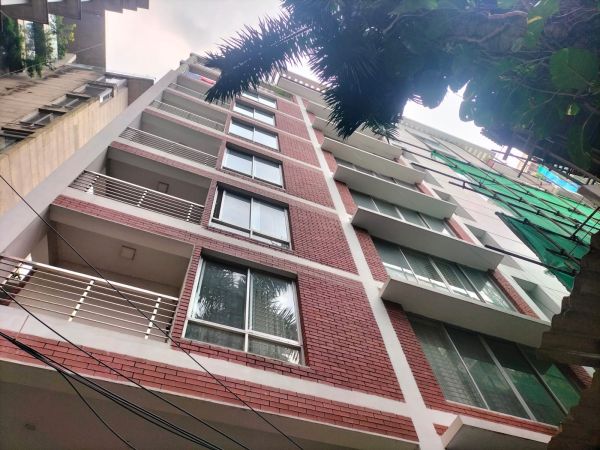 3 Bedrooms Residential Properties for Rent