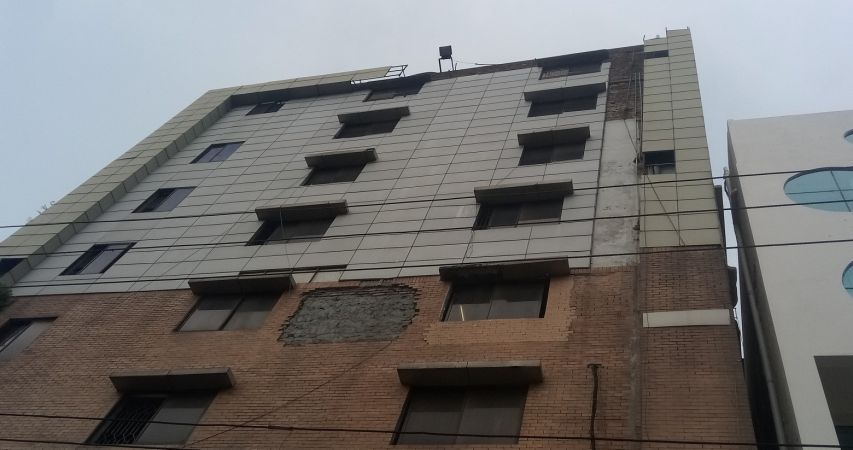  Bedrooms Commercial Properties for Rent