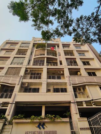 4 Bedrooms Residential Properties for Rent