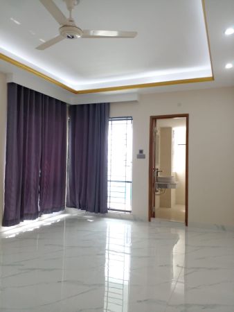 4 Bedrooms Residential Properties for Rent