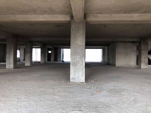  Bedrooms Commercial Properties for Rent