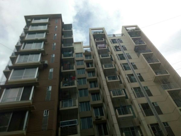 3 Bedrooms Residential Properties for Rent