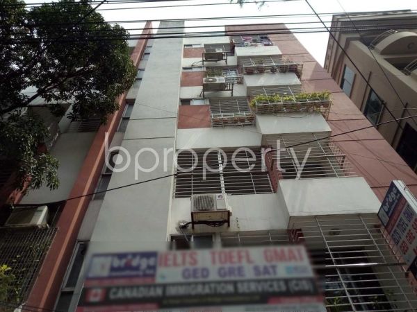 3 Bedrooms Residential Properties for Rent