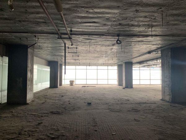  Bedrooms Commercial Properties for Rent