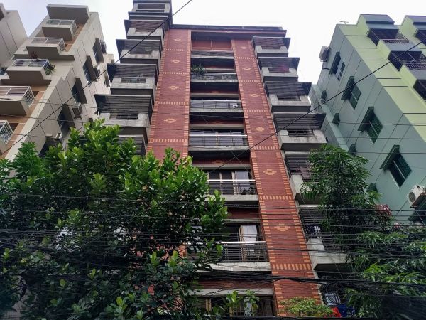 4 Bedrooms Residential Properties for Rent