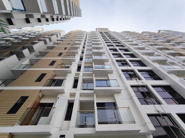 3 Bedrooms Residential Properties for Rent