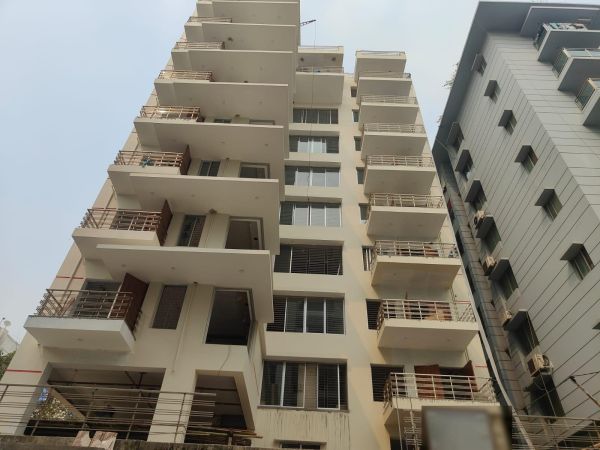 4 Bedrooms Residential Properties for Rent