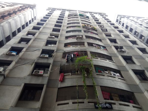 3 Bedrooms Residential Properties for Rent