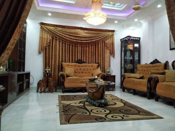 4 Bedrooms Residential Properties for Sale