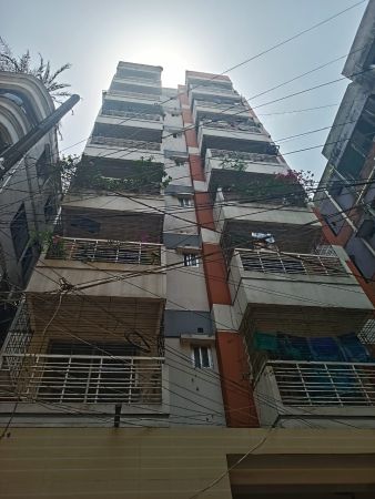 4 Bedrooms Residential Properties for Rent