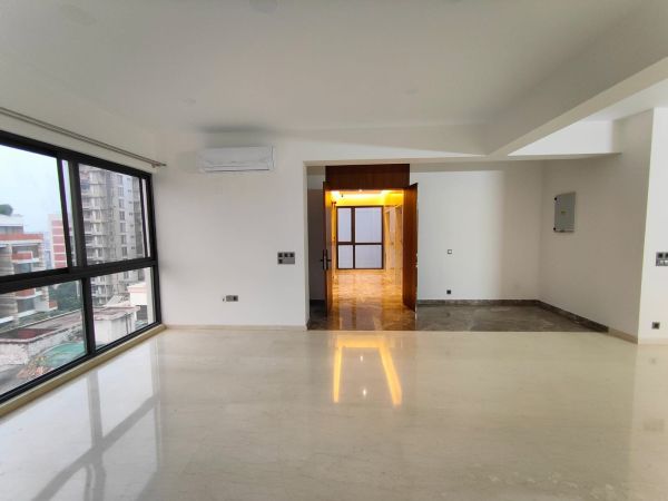 4 Bedrooms Residential Properties for Rent