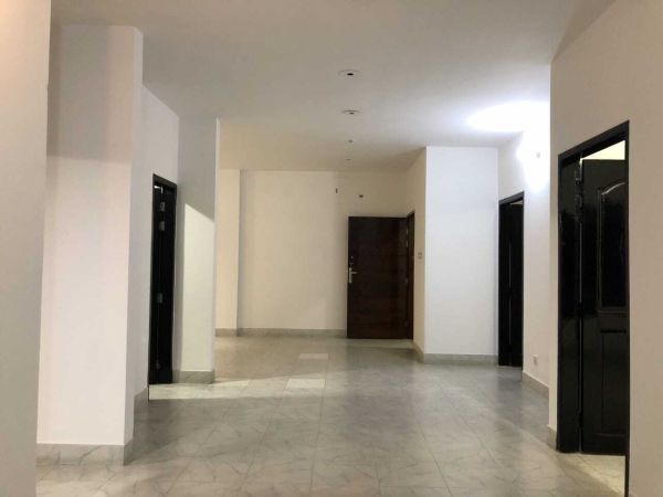 5 Bedrooms Residential Properties for Sale