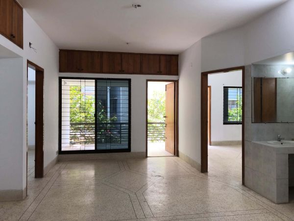 3 Bedrooms Residential Properties for Rent