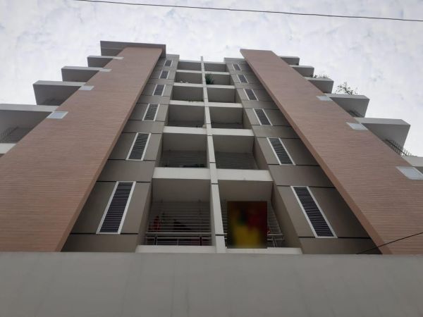 3 Bedrooms Residential Properties for Rent