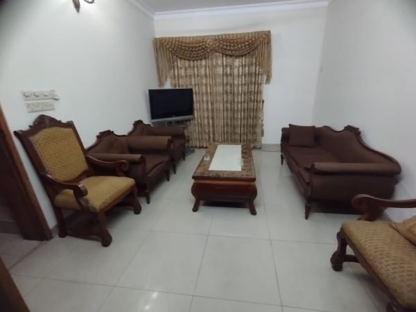3 Bedrooms Residential Properties for Rent